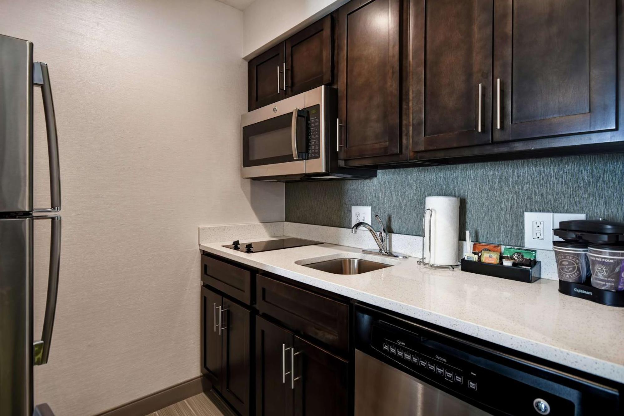 Homewood Suites By Hilton Novi Detroit Bagian luar foto